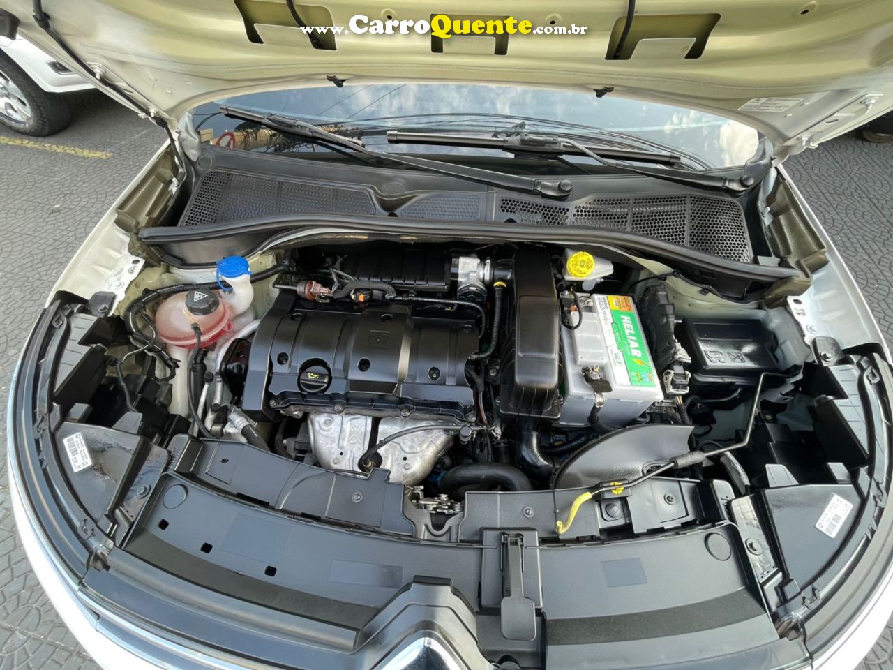 CITROEN C4 CACTUS 1.6 VTI 120 FEEL E 2021 - Loja