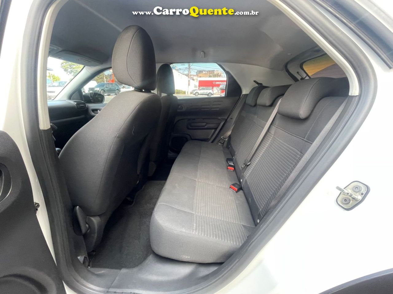 CITROEN C4 CACTUS 1.6 VTI 120 FEEL E 2021 - Loja