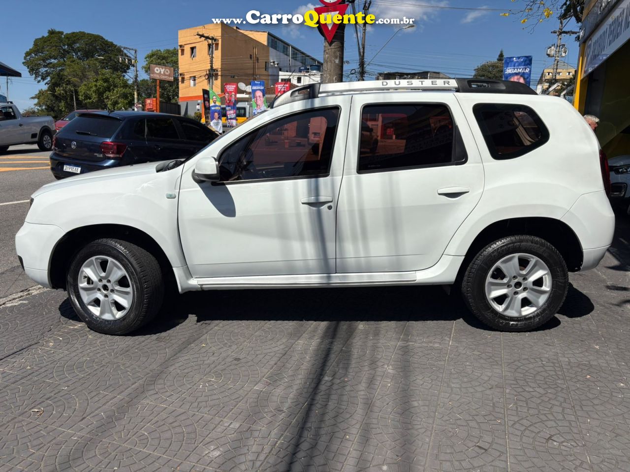 RENAULT DUSTER 2.0 DYNAMIQUE 4X2 16V 2016 - Loja