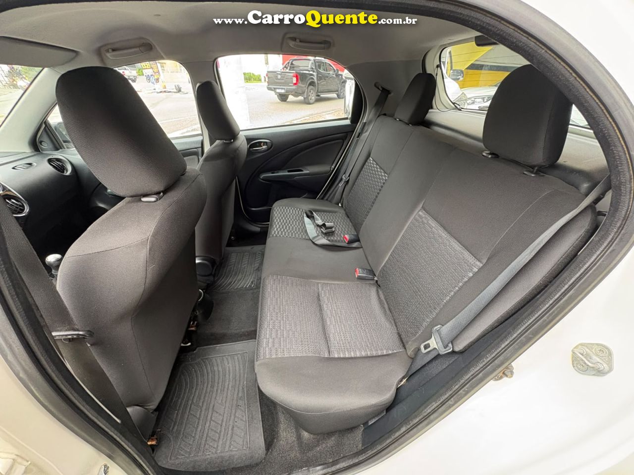 TOYOTA ETIOS 1.3 X 16V 2015 - Loja