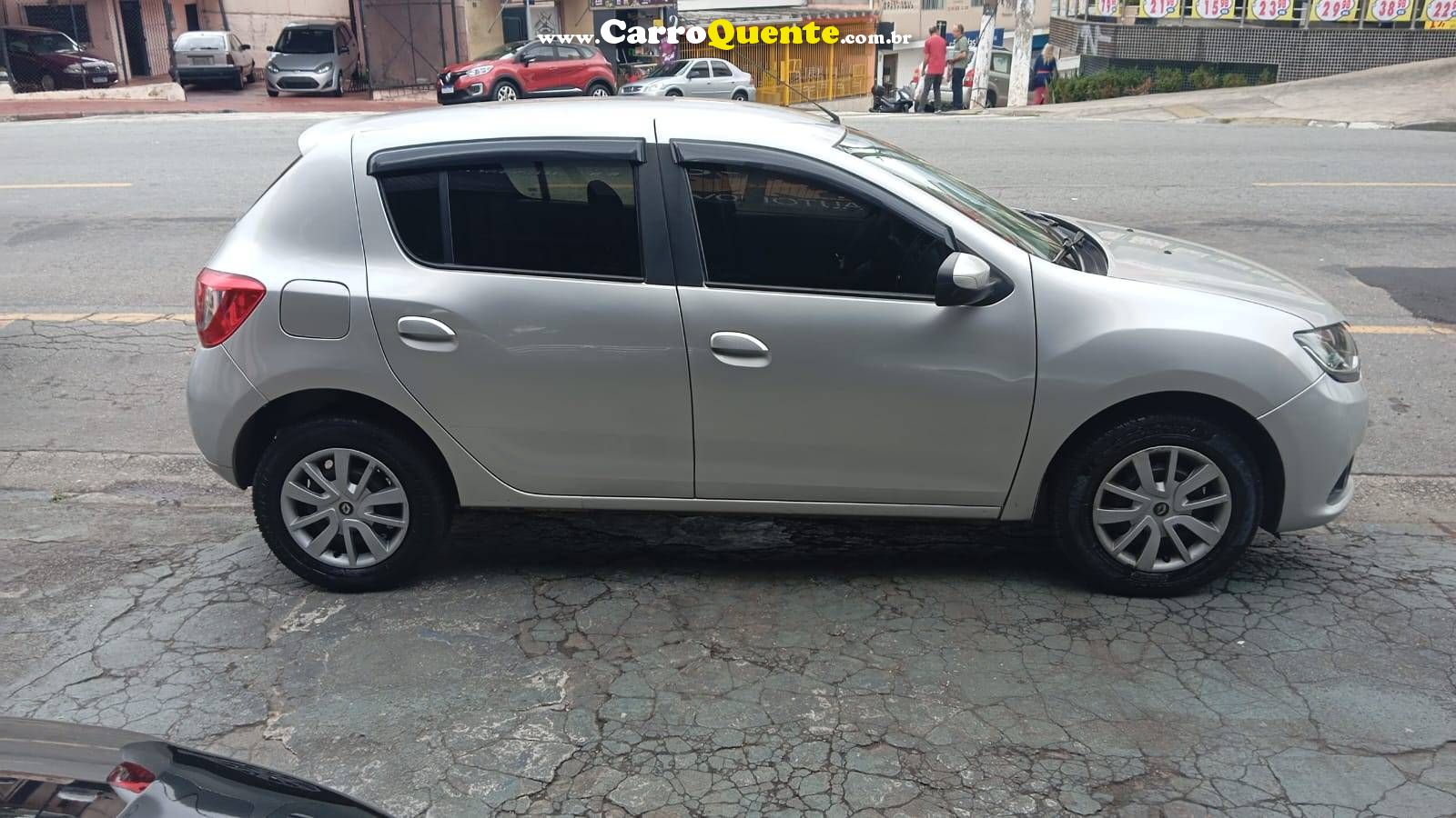 RENAULT SANDERO 1.0 EXPRESSION 16V 2016 - Loja