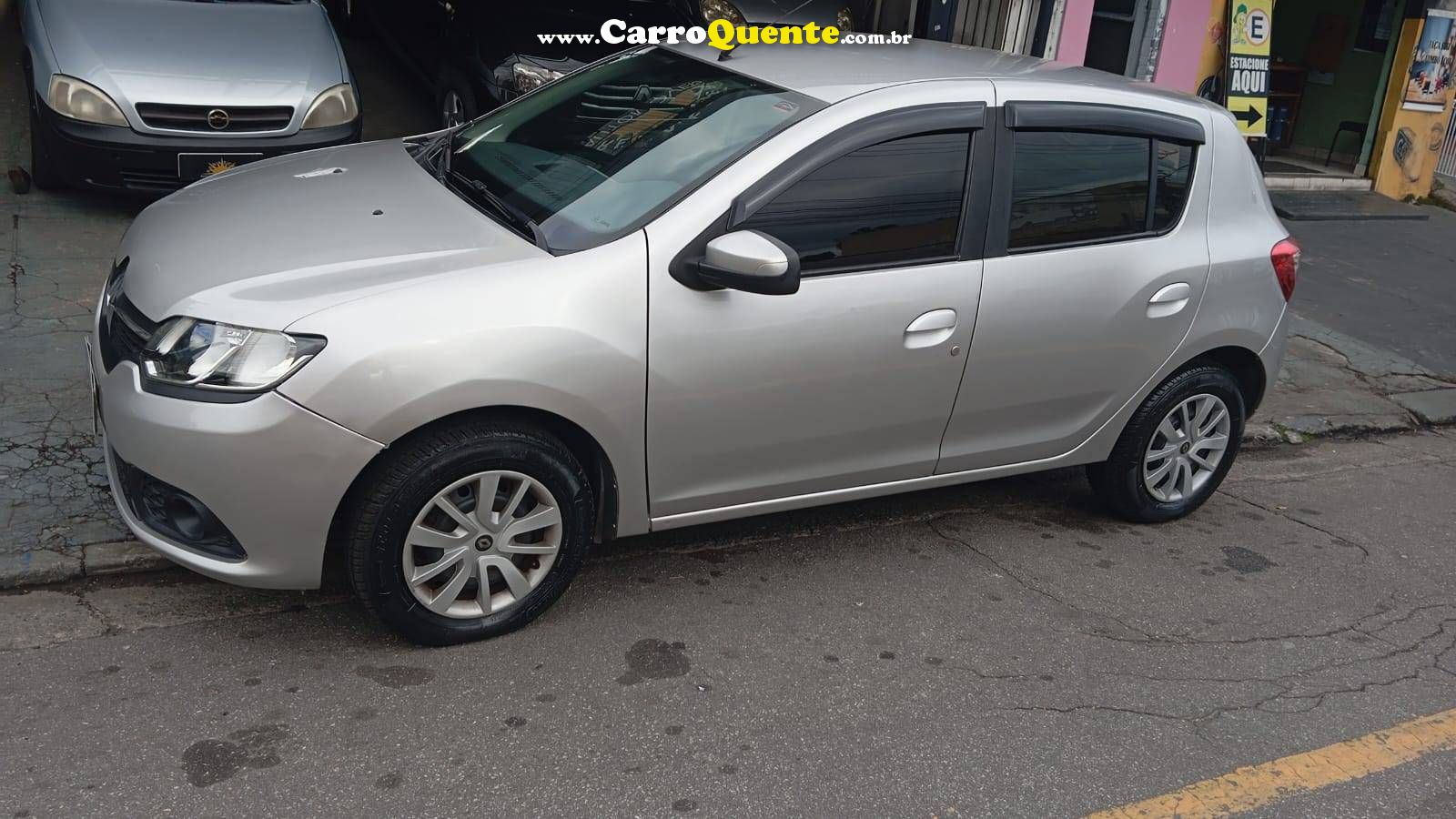 RENAULT SANDERO 1.0 EXPRESSION 16V 2016 - Loja