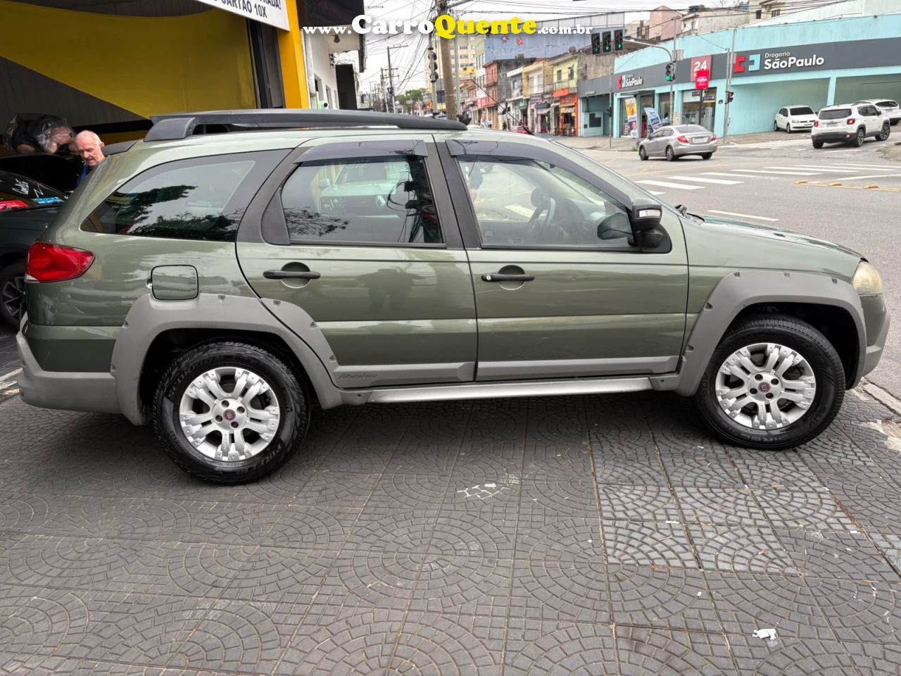 FIAT PALIO 1.8 MPI ADVENTURE LOCKER WEEKEND 16V 2009 - Loja