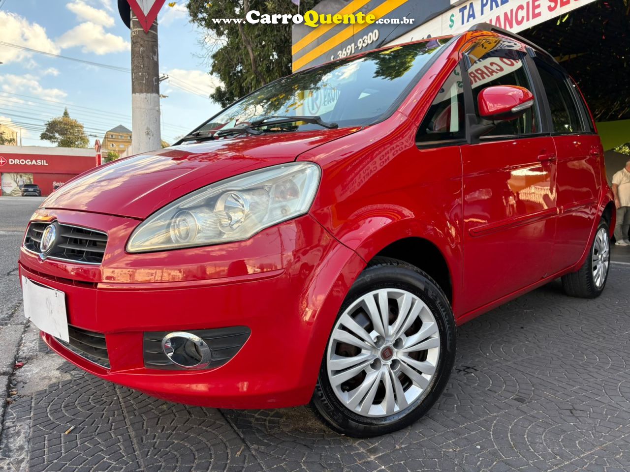 FIAT IDEA 1.4 MPI ATTRACTIVE 8V 2013 - Loja