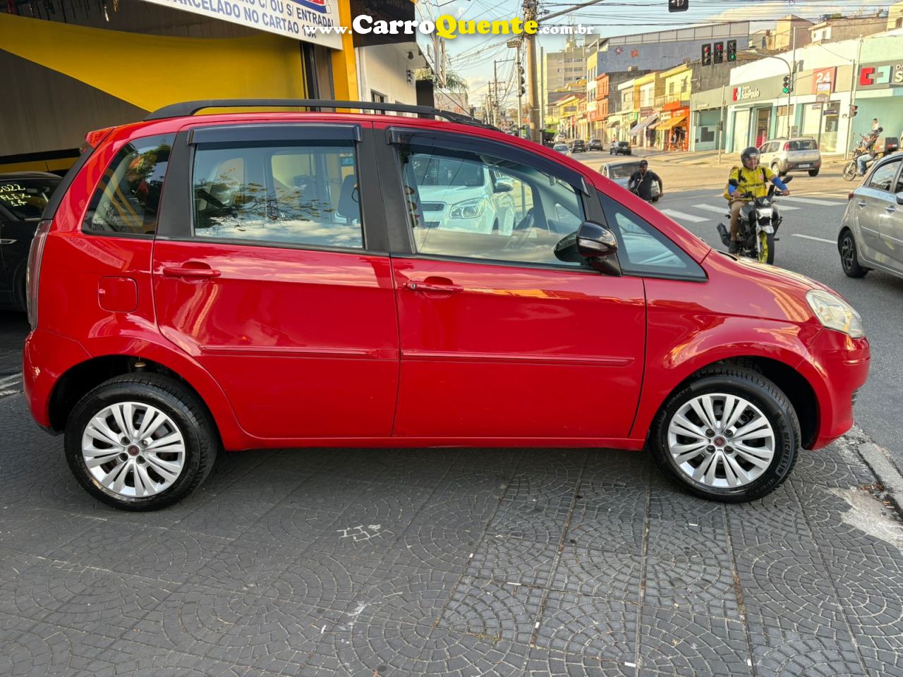 FIAT IDEA 1.4 MPI ATTRACTIVE 8V 2013 - Loja