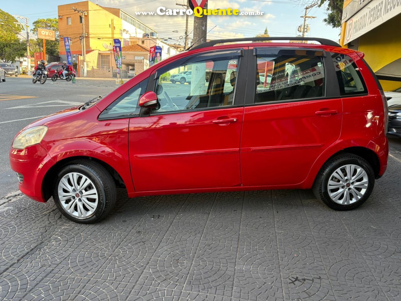 FIAT IDEA 1.4 MPI ATTRACTIVE 8V 2013 - Loja