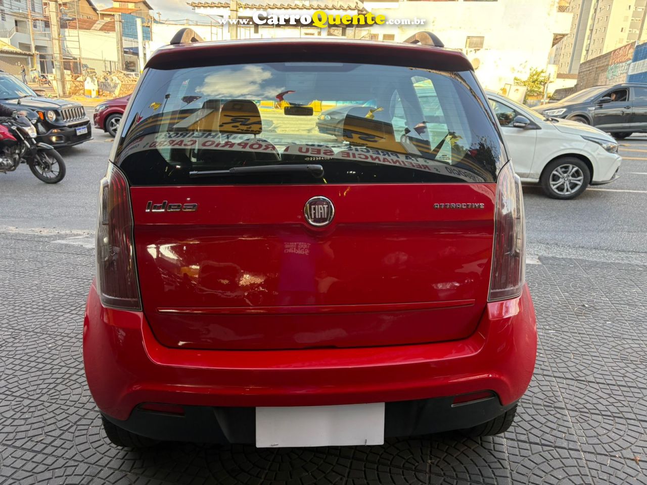 FIAT IDEA 1.4 MPI ATTRACTIVE 8V 2013 - Loja