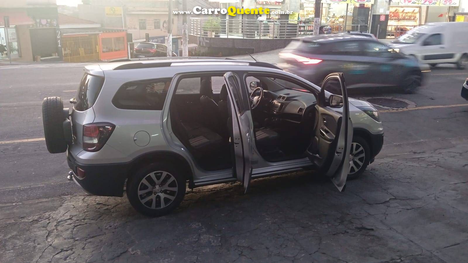 CHEVROLET SPIN 1.8 ACTIV 8V 2017 - Loja
