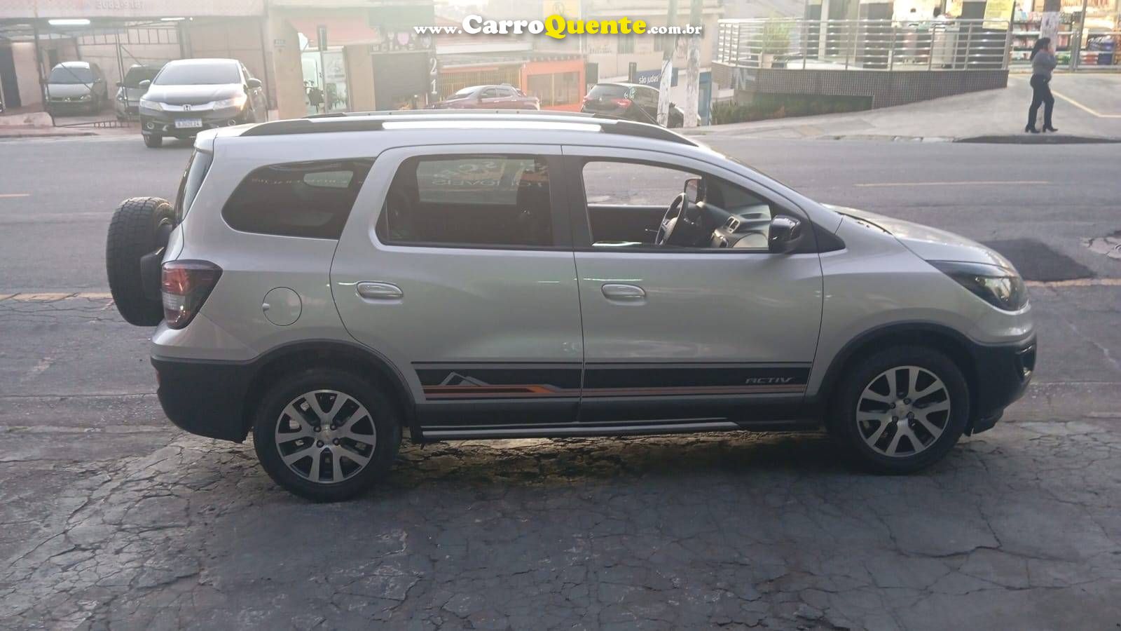 CHEVROLET SPIN 1.8 ACTIV 8V 2017 - Loja
