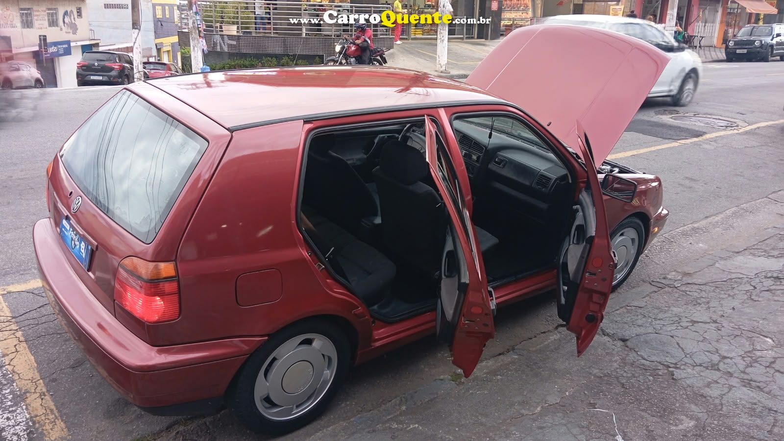 VOLKSWAGEN GOLF 1.8 MI GL 8V 1997 - Loja