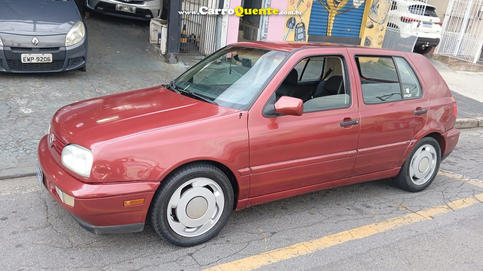 VOLKSWAGEN GOLF 1.8 MI GL 8V 1997 - Loja