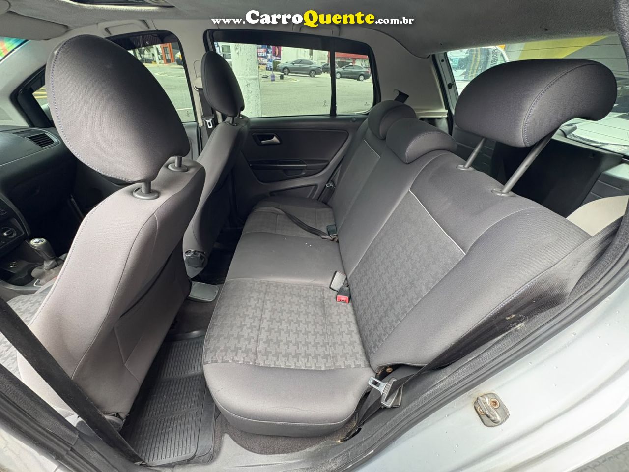 VOLKSWAGEN FOX 1.6 MI PRIME 8V 2012 - Loja