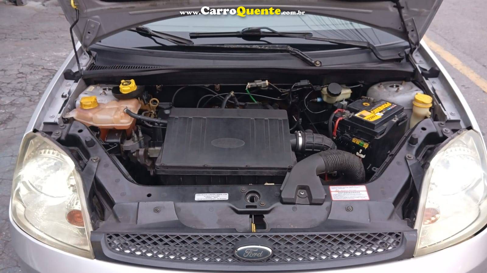 FORD FIESTA 1.6 MPI SEDAN 8V 2005 - Loja