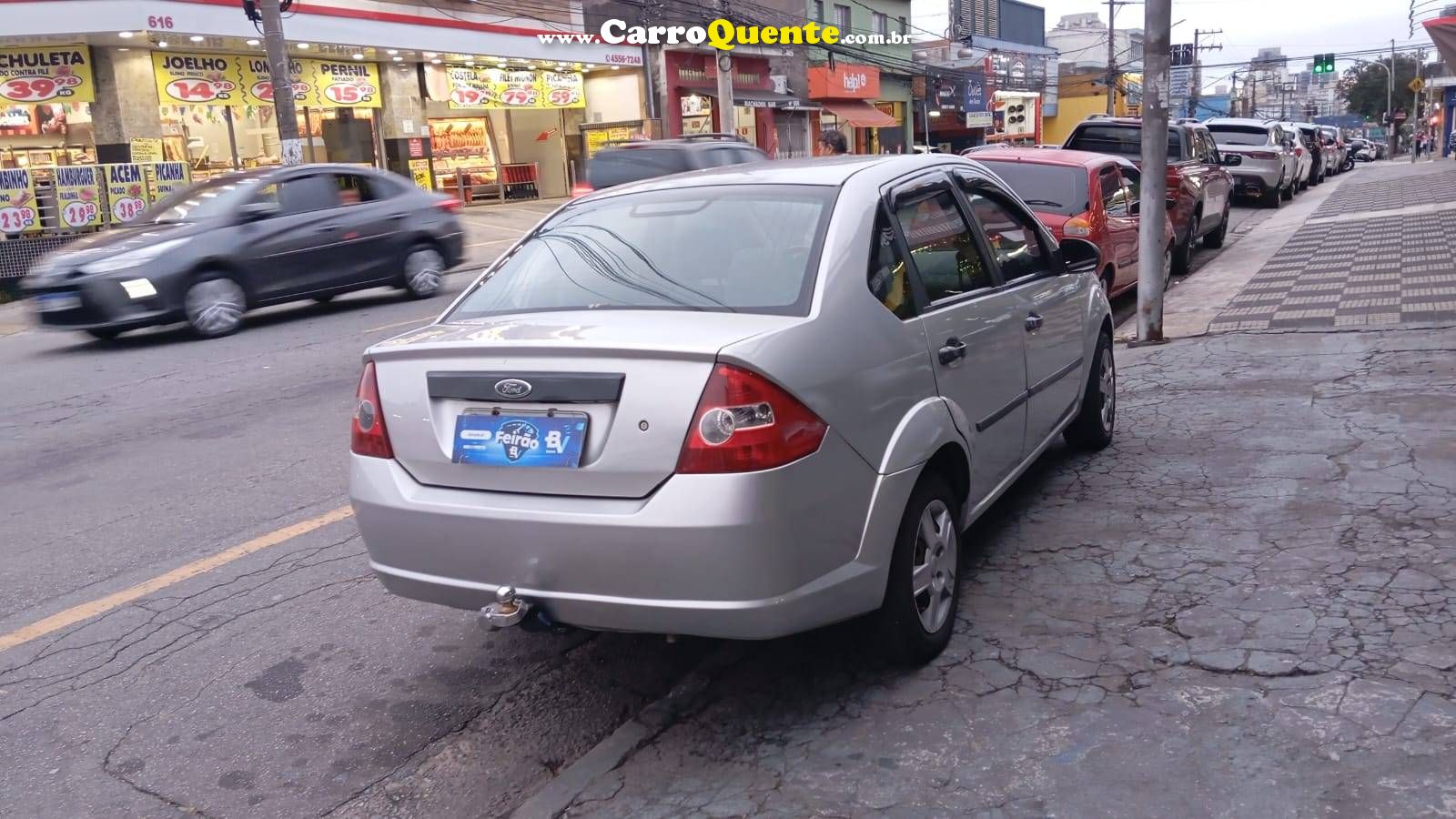 FORD FIESTA 1.6 MPI SEDAN 8V 2005 - Loja