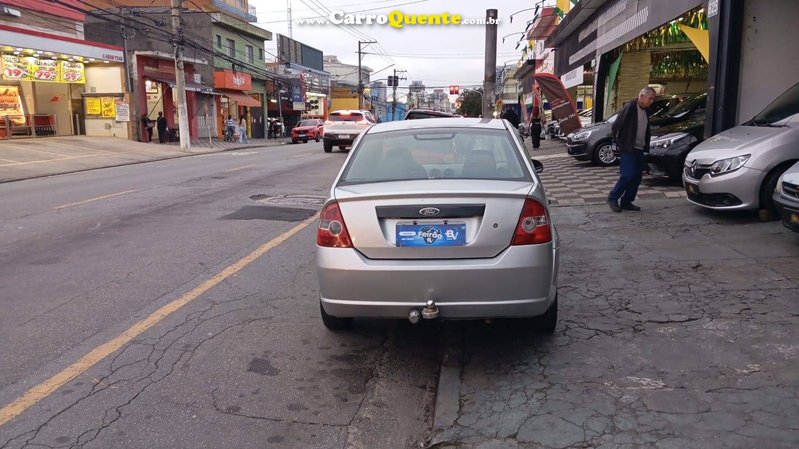 FORD FIESTA 1.6 MPI SEDAN 8V 2005 - Loja
