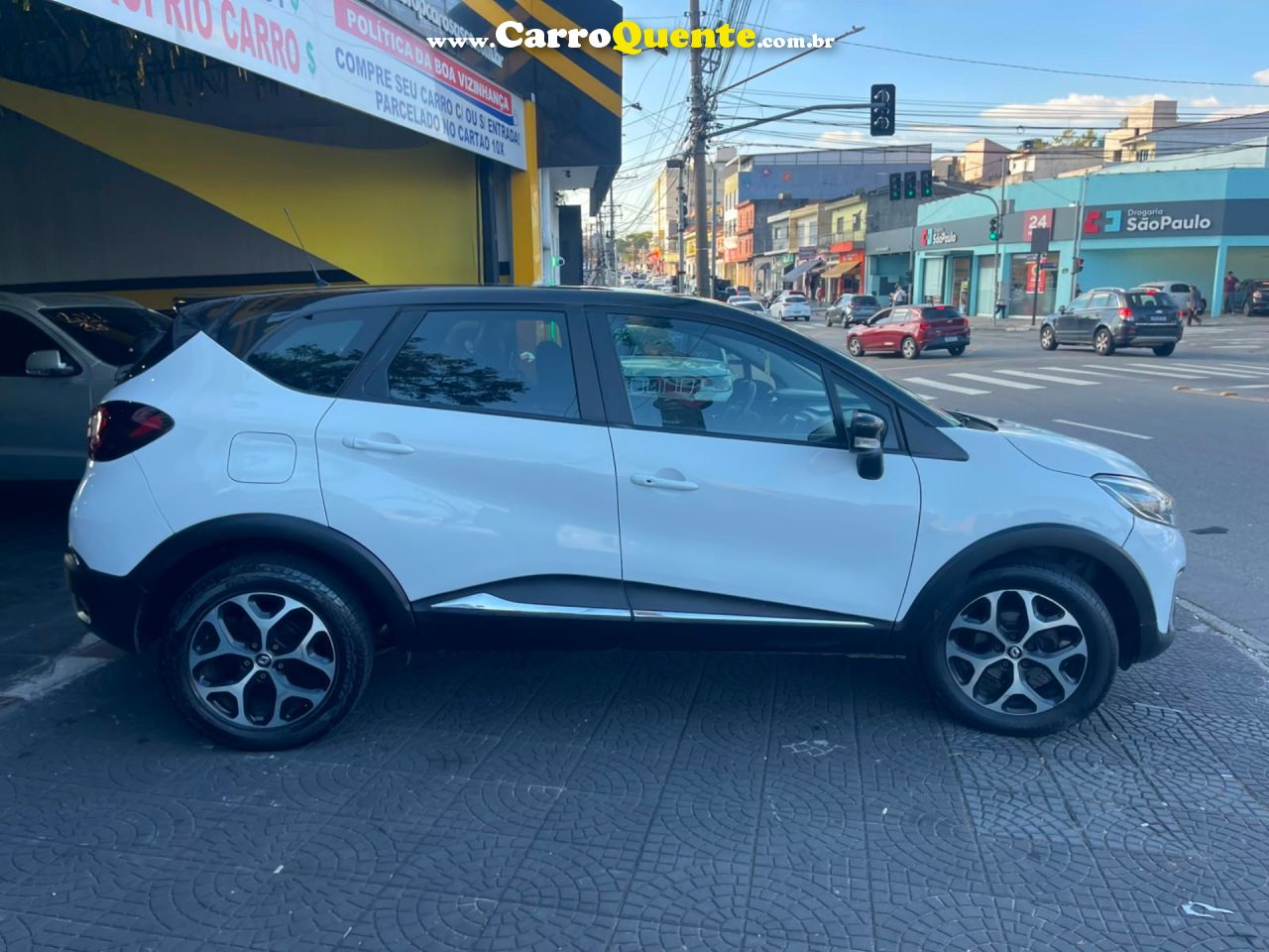 RENAULT CAPTUR 1.6 16V SCE INTENSE 2019 - Loja