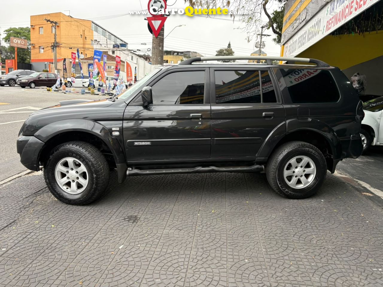 MITSUBISHI PAJERO SPORT 3.5 HPE 4X4 V6 24V 2008 - Loja