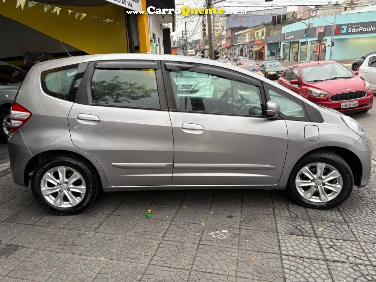 HONDA FIT 1.4 LX 16V 2014 - Loja