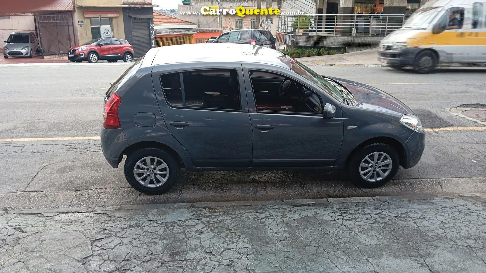 RENAULT SANDERO 1.0 EXPRESSION 16V 2012 - Loja