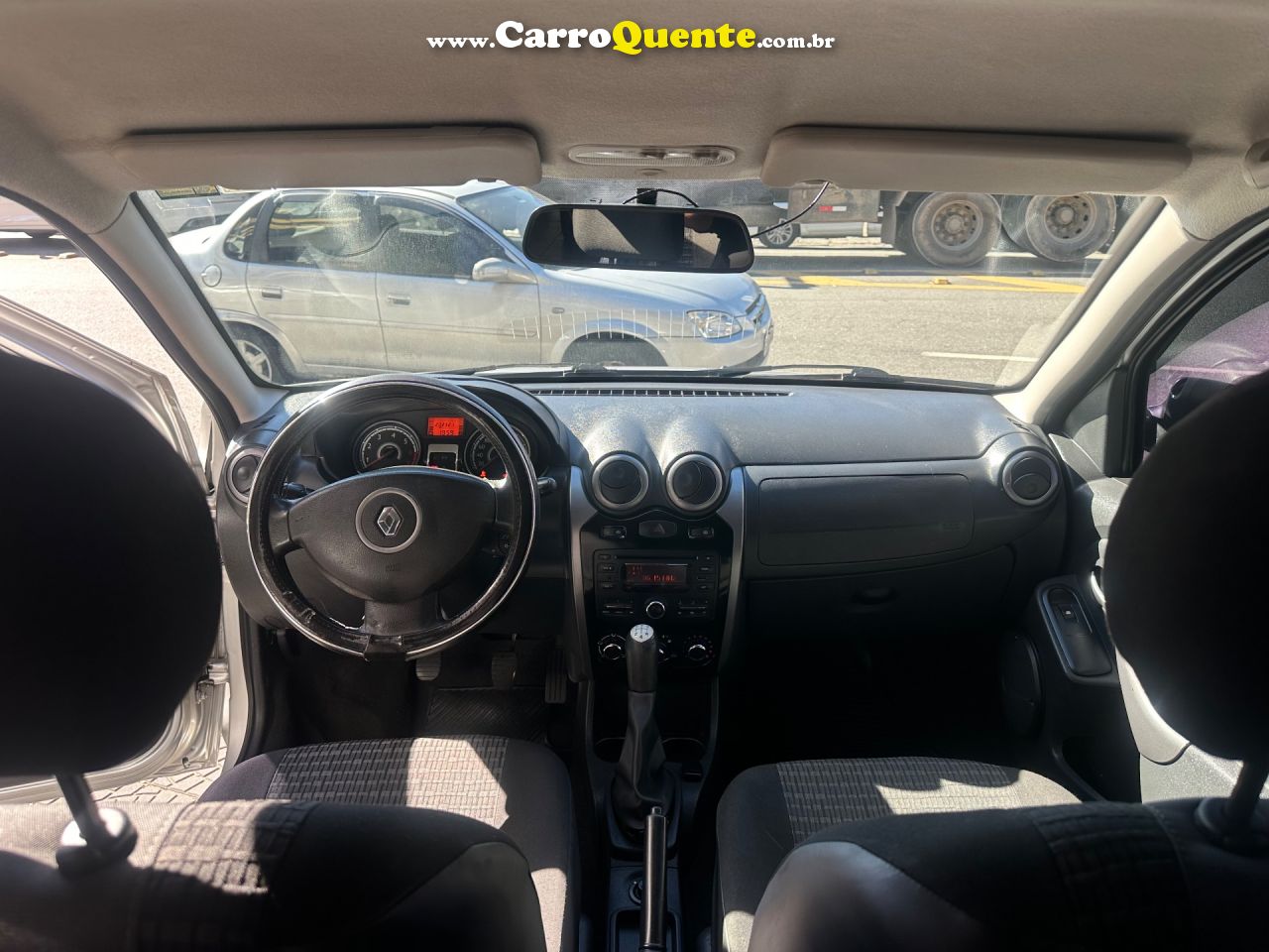 RENAULT SANDERO 1.6 PRIVILEGE 8V 2012 - Loja
