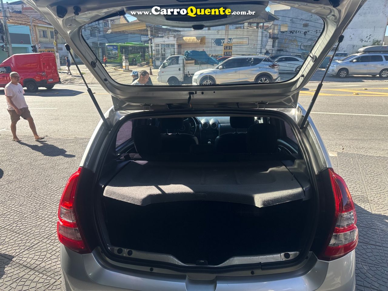 RENAULT SANDERO 1.6 PRIVILEGE 8V 2012 - Loja