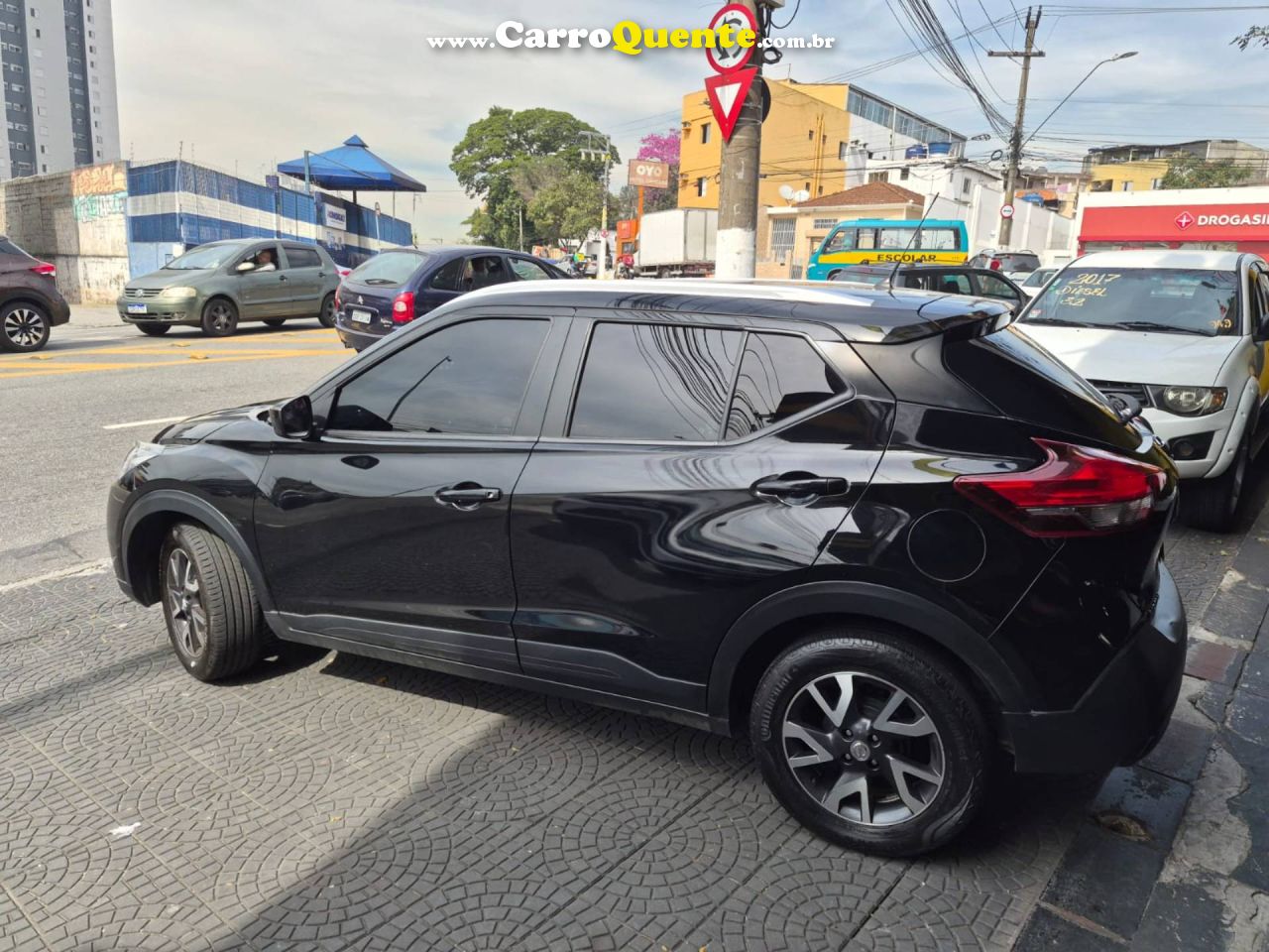 NISSAN KICKS 1.6 16V S 2018 - Loja