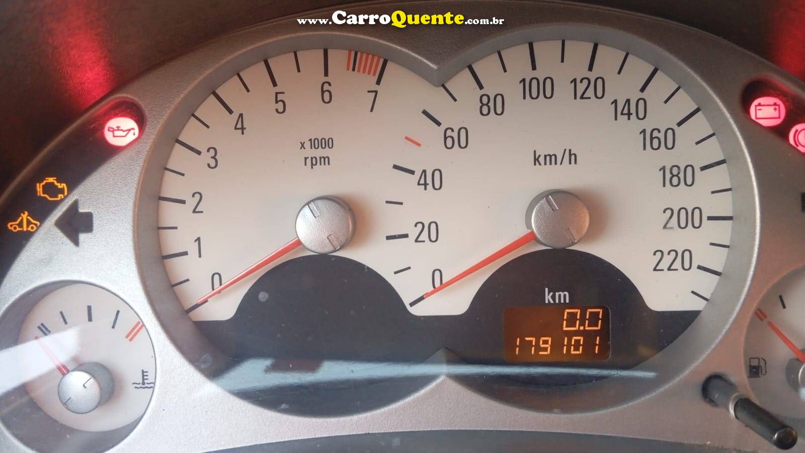 CHEVROLET MONTANA 1.8 MPFI CONQUEST CS 8V 2005 - Loja