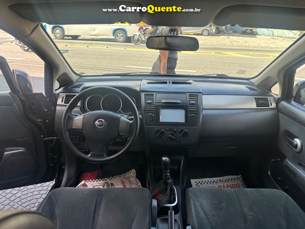 NISSAN TIIDA 1.8 SEDAN 16V 2012 - Loja