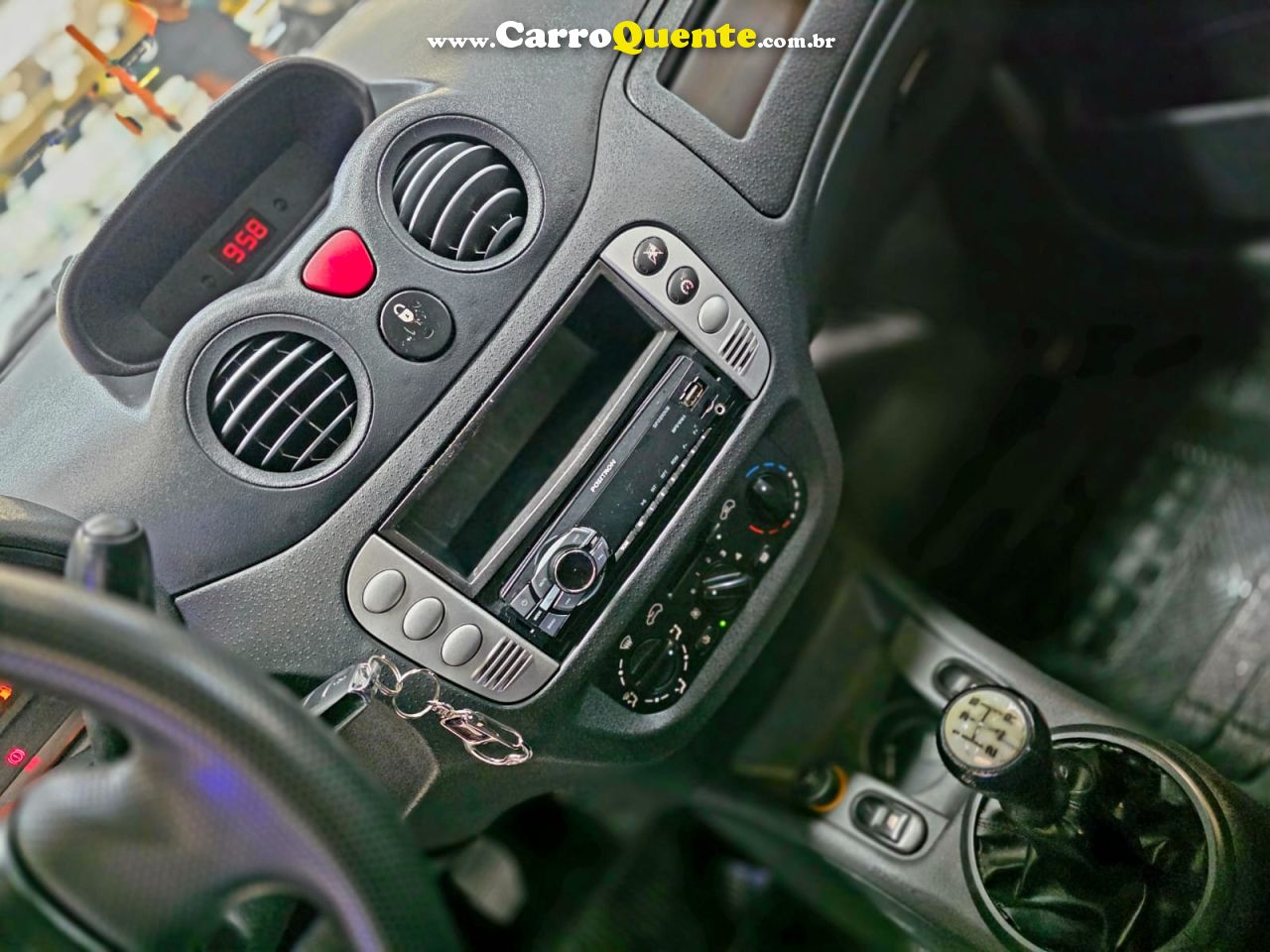 CITROEN C3 1.4 I GLX 8V 2009 - Loja