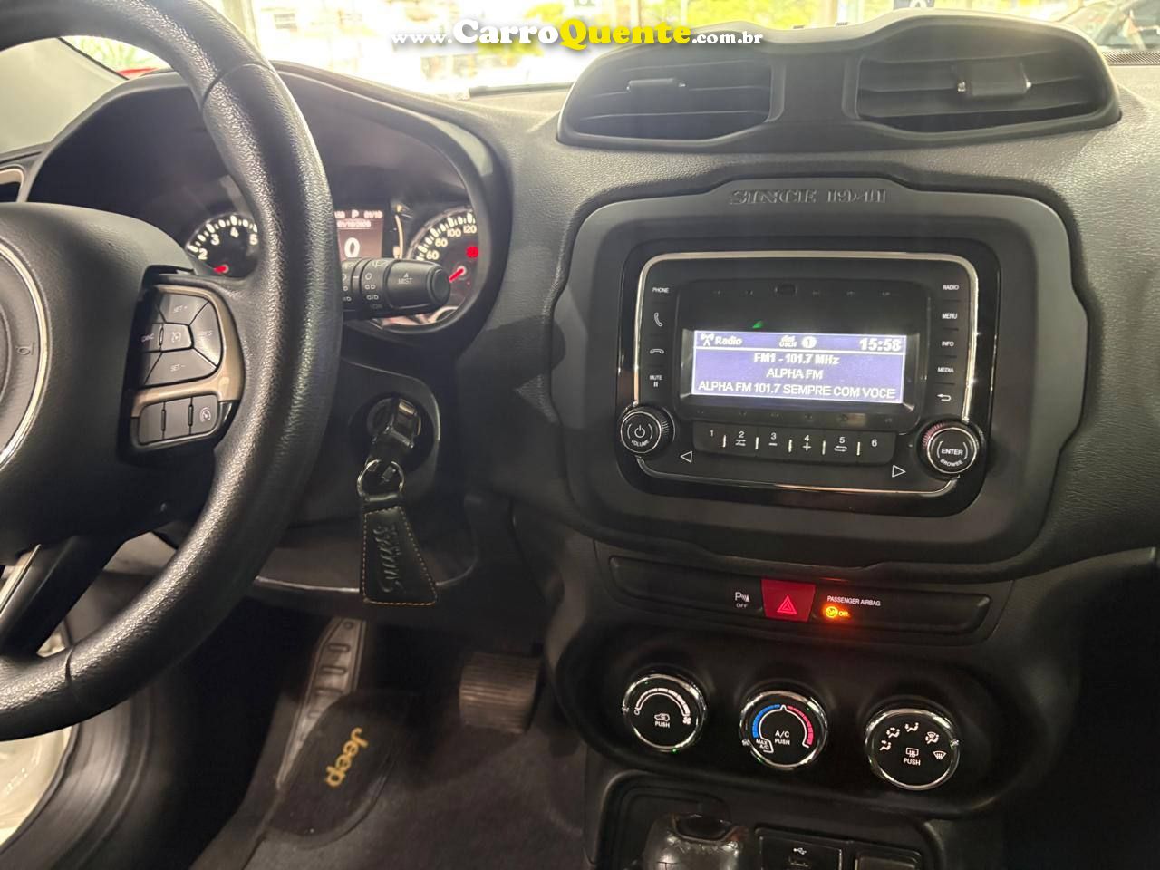 RENEGADE 1.8 SPORT AT. C/ BAIXA KM 2016 - Loja