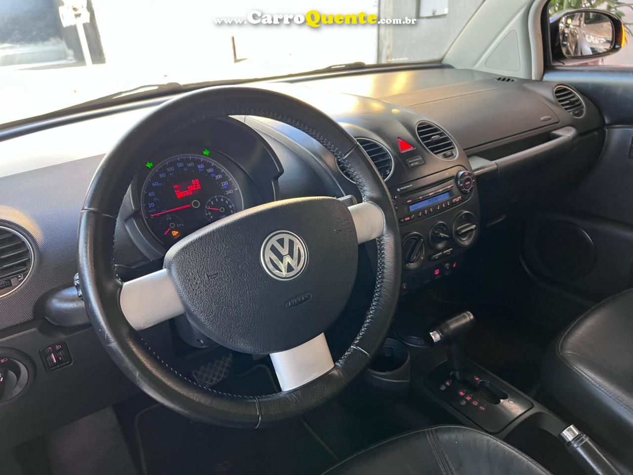 VOLKSWAGEN NEW BEETLE 2.0 MI 8V 2008 - Loja
