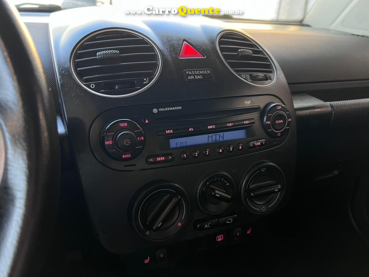 VOLKSWAGEN NEW BEETLE 2.0 MI 8V 2008 - Loja