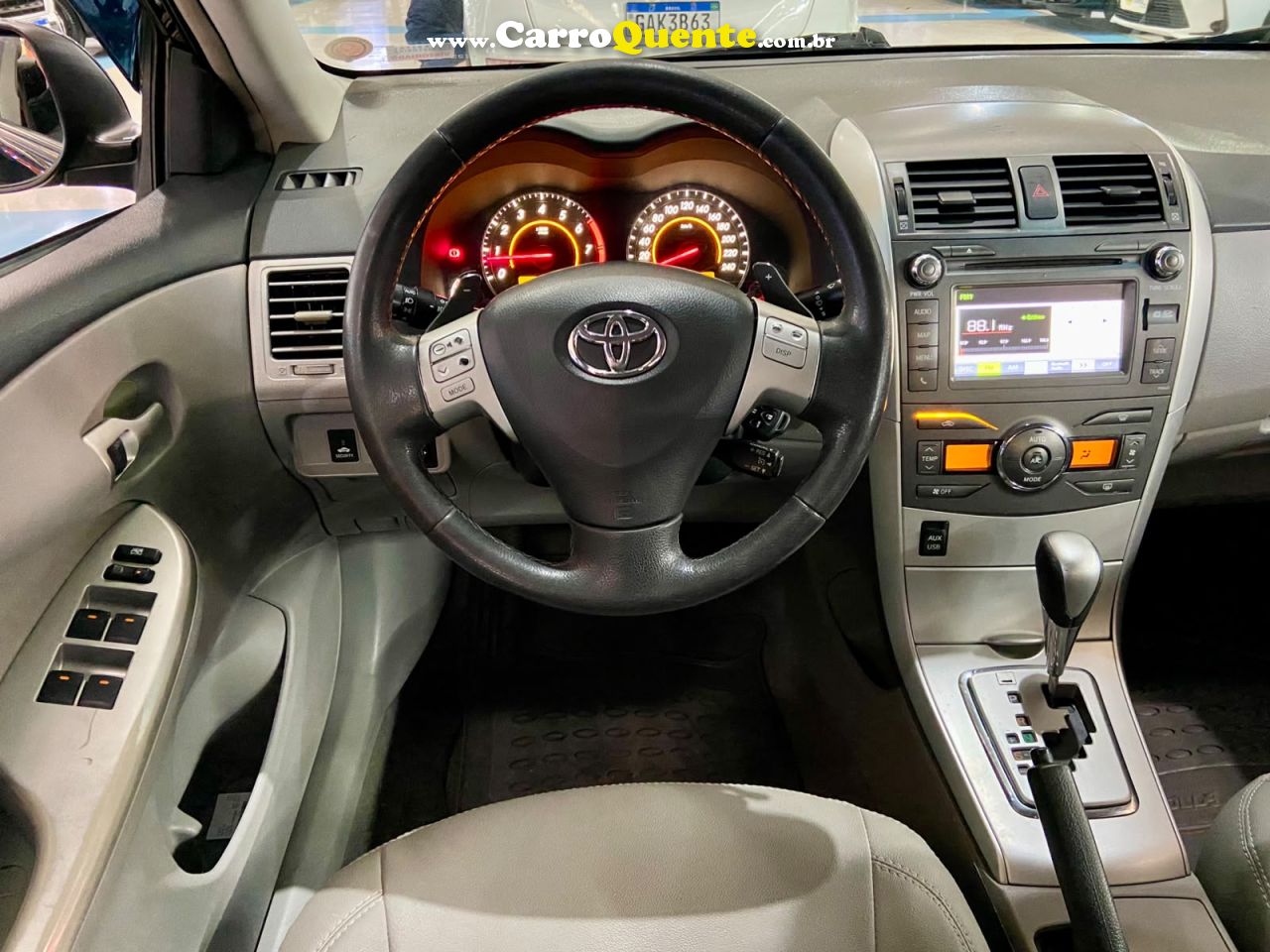 TOYOTA COROLLA 2.0 XEI 16V 2014 - Loja