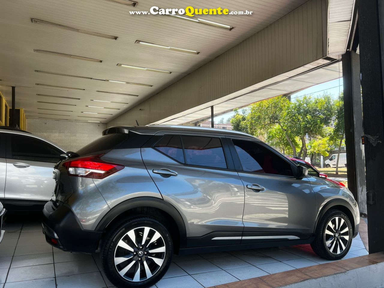 NISSAN KICKS 1.6 16V SV 2021 - Loja