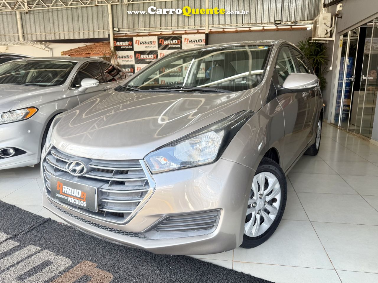 HYUNDAI   HB20S C.STYLEC.PLUS1.6 FLEX 16V AUT. 4P   PRATA 2018 1.6 FLEX - Loja