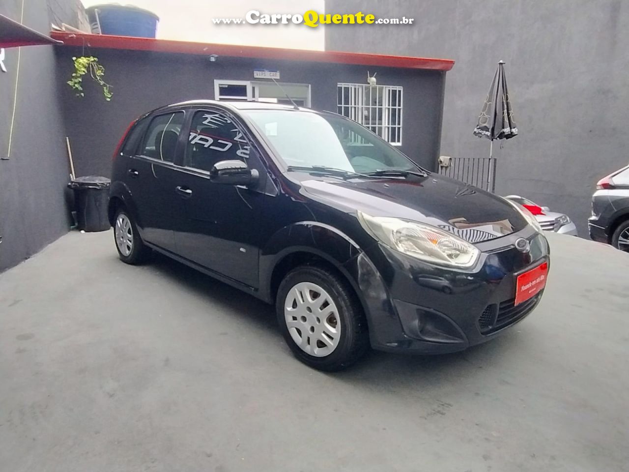 FORD   FIESTA SE 1.0 8V FLEX 5P   PRETO 2014 1.0 FLEX - Loja