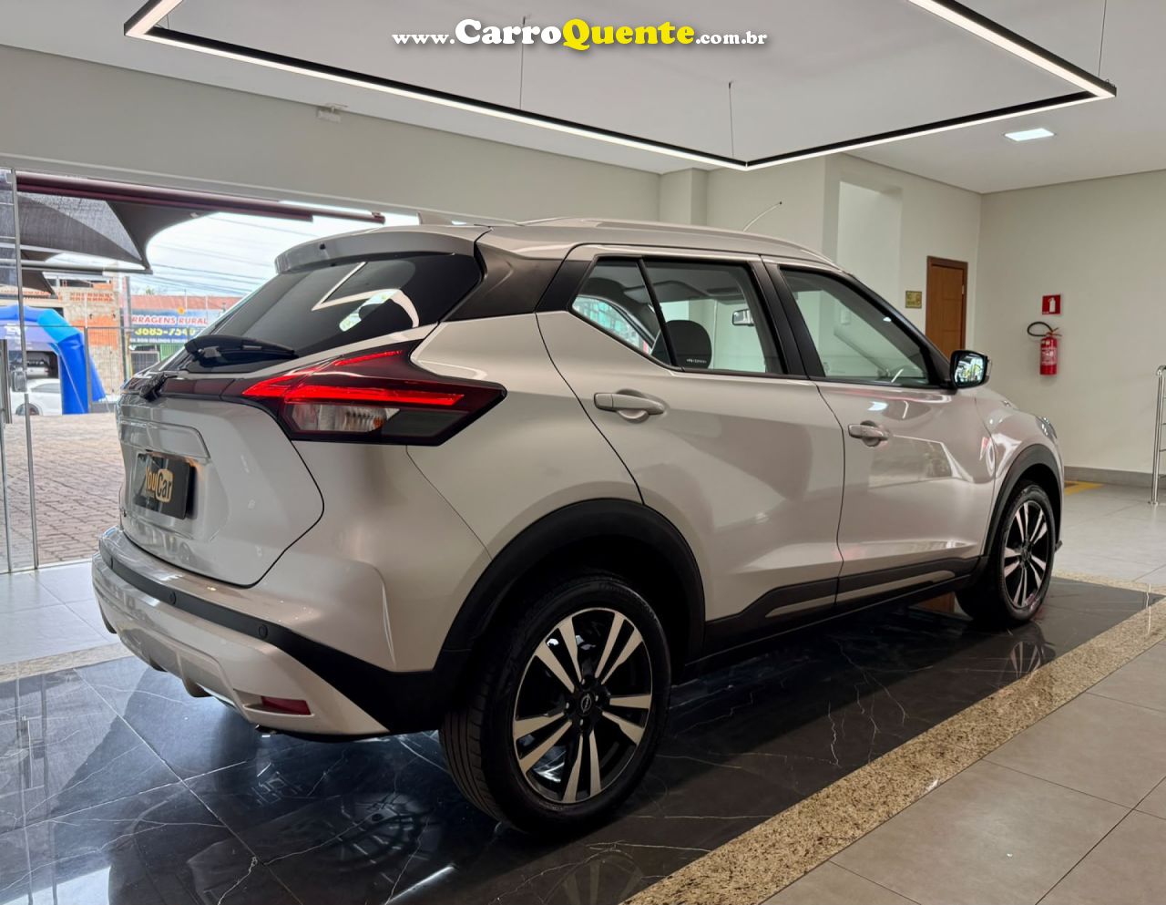 NISSAN   KICKS ADVANCE 1.6 16V FLEX AUT.   PRATA 2023 1.6 FLEX - Loja