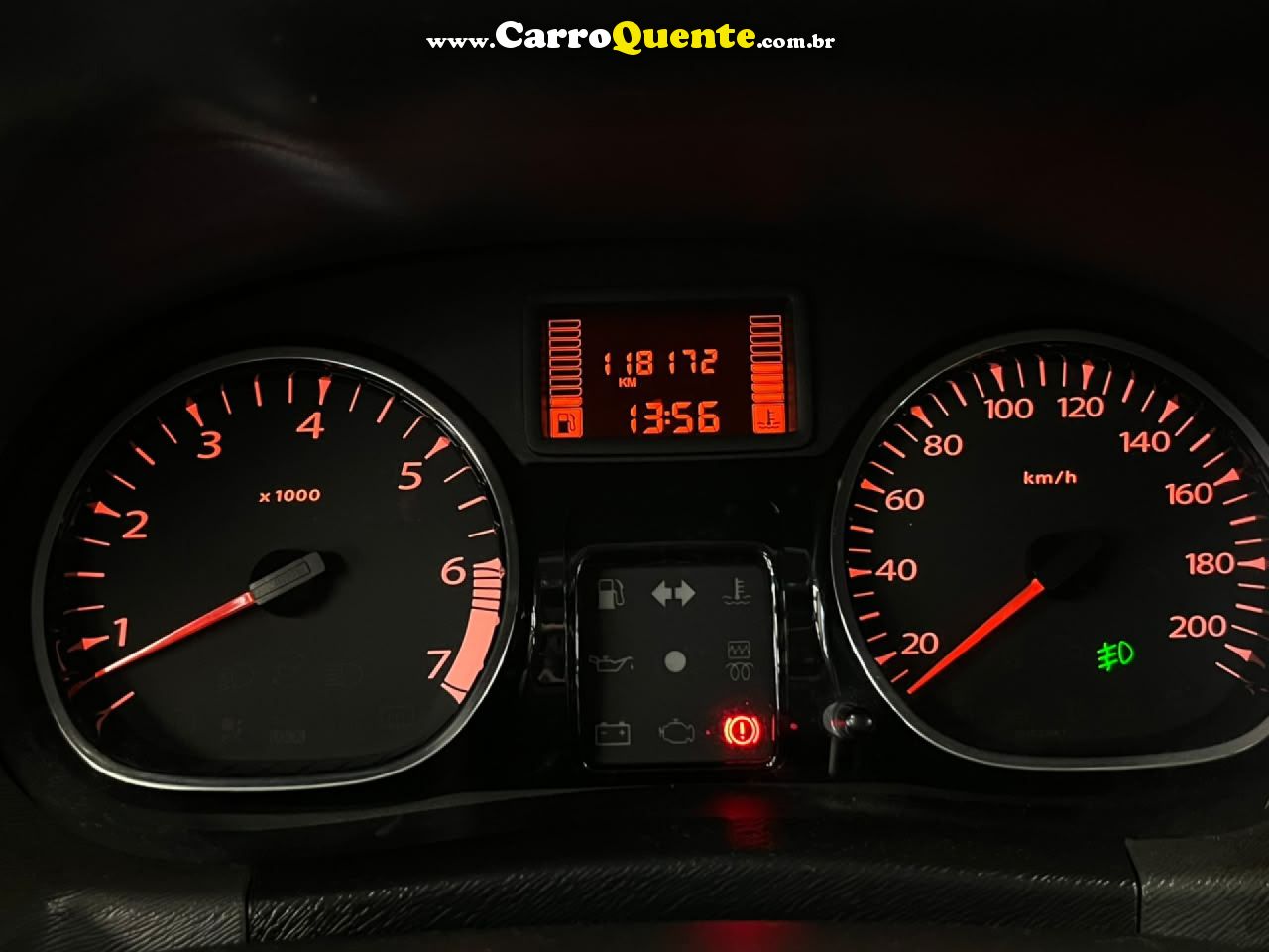 RENAULT   DUSTER DYNAMIQUE 1.6 FLEX 16V MEC.   PRATA 2013 1.6 FLEX - Loja