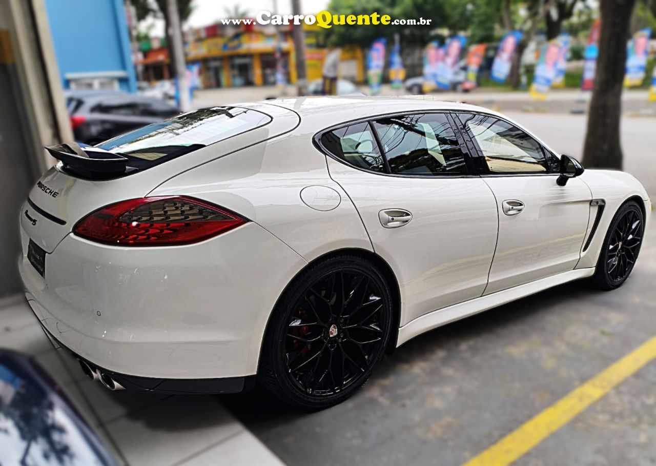 PORSCHE   PANAMERA 4S 4.8 400CV   BRANCO 2011 4.8 GASOLINA - Loja