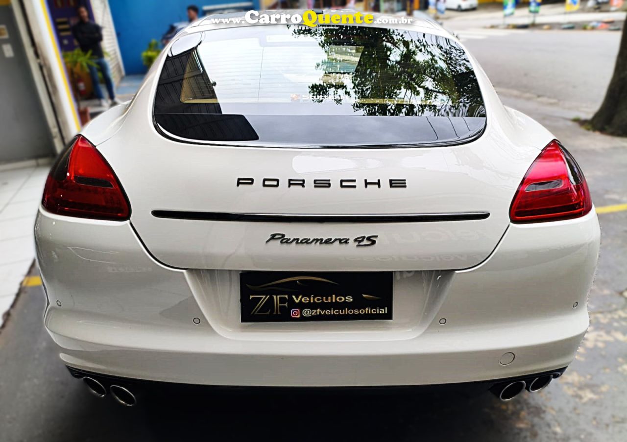 PORSCHE   PANAMERA 4S 4.8 400CV   BRANCO 2011 4.8 GASOLINA - Loja
