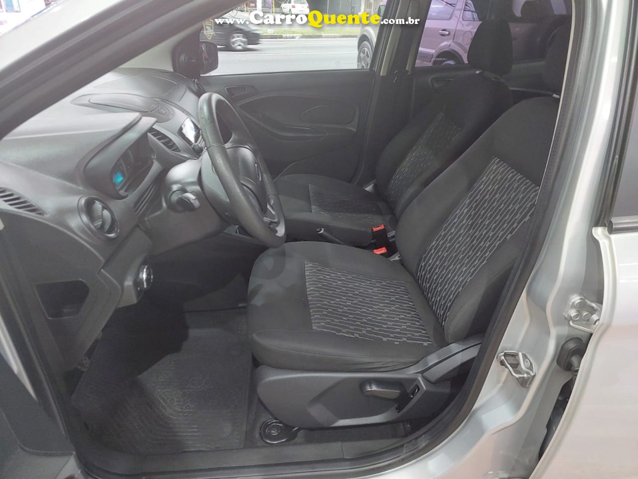 FORD   KA+ SEDAN 1.0 SESE PLUS TIVCT FLEX 4P   PRATA 2020 1.0 FLEX - Loja