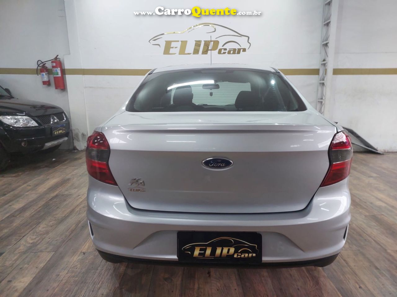 FORD   KA+ SEDAN 1.0 SESE PLUS TIVCT FLEX 4P   PRATA 2020 1.0 FLEX - Loja