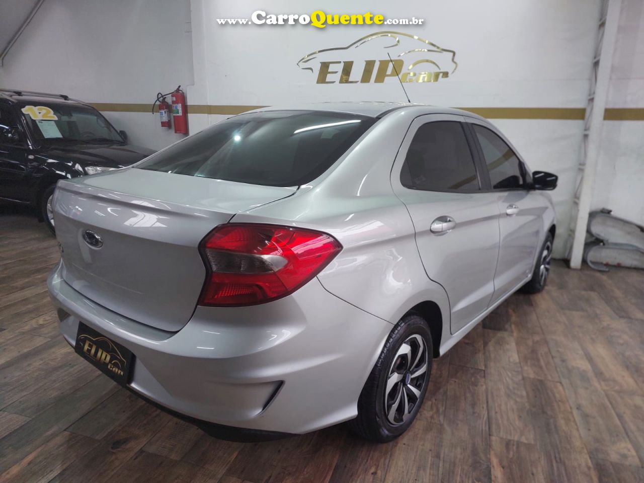 FORD   KA+ SEDAN 1.0 SESE PLUS TIVCT FLEX 4P   PRATA 2020 1.0 FLEX - Loja