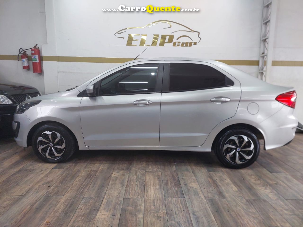 FORD   KA+ SEDAN 1.0 SESE PLUS TIVCT FLEX 4P   PRATA 2020 1.0 FLEX - Loja