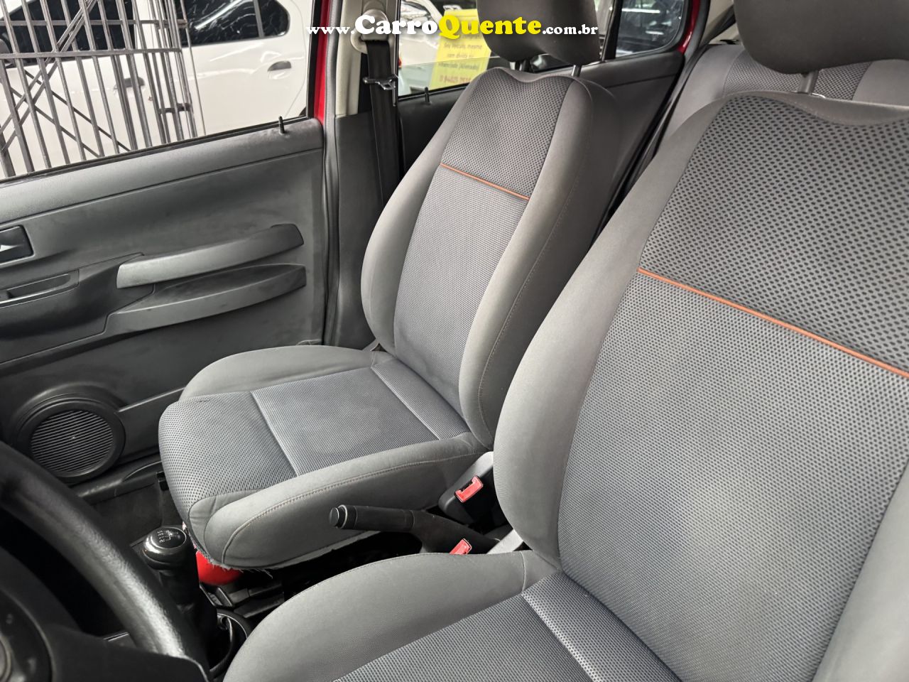 VOLKSWAGEN   FOX CITY 1.0 MI 1.0MI TOTAL FLEX 8V 5P   VERMELHO 2009 1.0 FLEX - Loja
