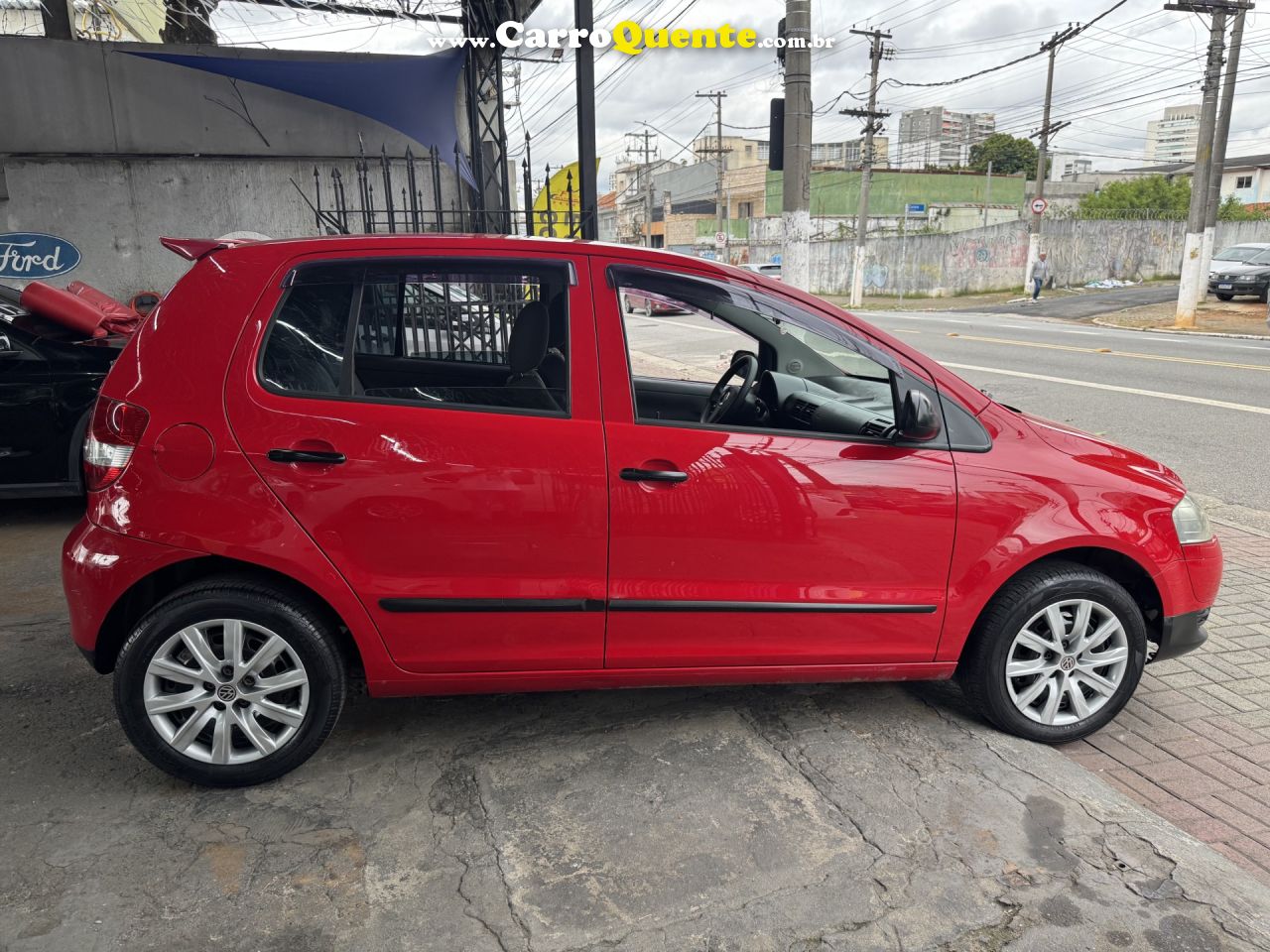 VOLKSWAGEN   FOX CITY 1.0 MI 1.0MI TOTAL FLEX 8V 5P   VERMELHO 2009 1.0 FLEX - Loja