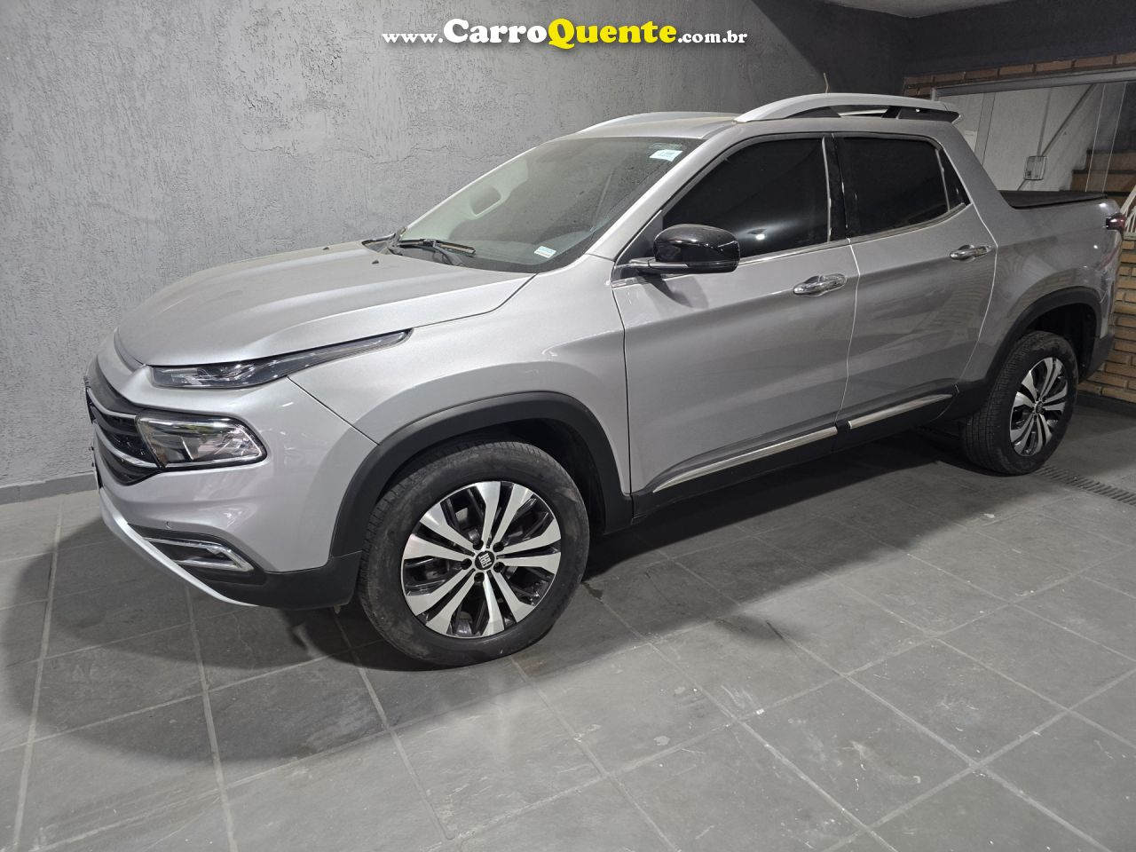 FIAT   TORO VOLCANO 1.3 T270 4X2 FLEX AUT.   CINZA 2023 1.3 FLEX - Loja
