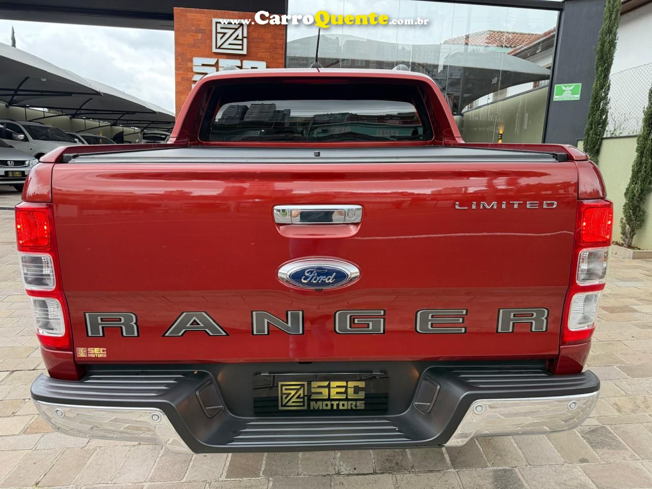FORD   RANGER LIMITED 3.2 4X4 CD DIESEL AUT.   VERMELHO 2022 3.2 DIESEL - Loja