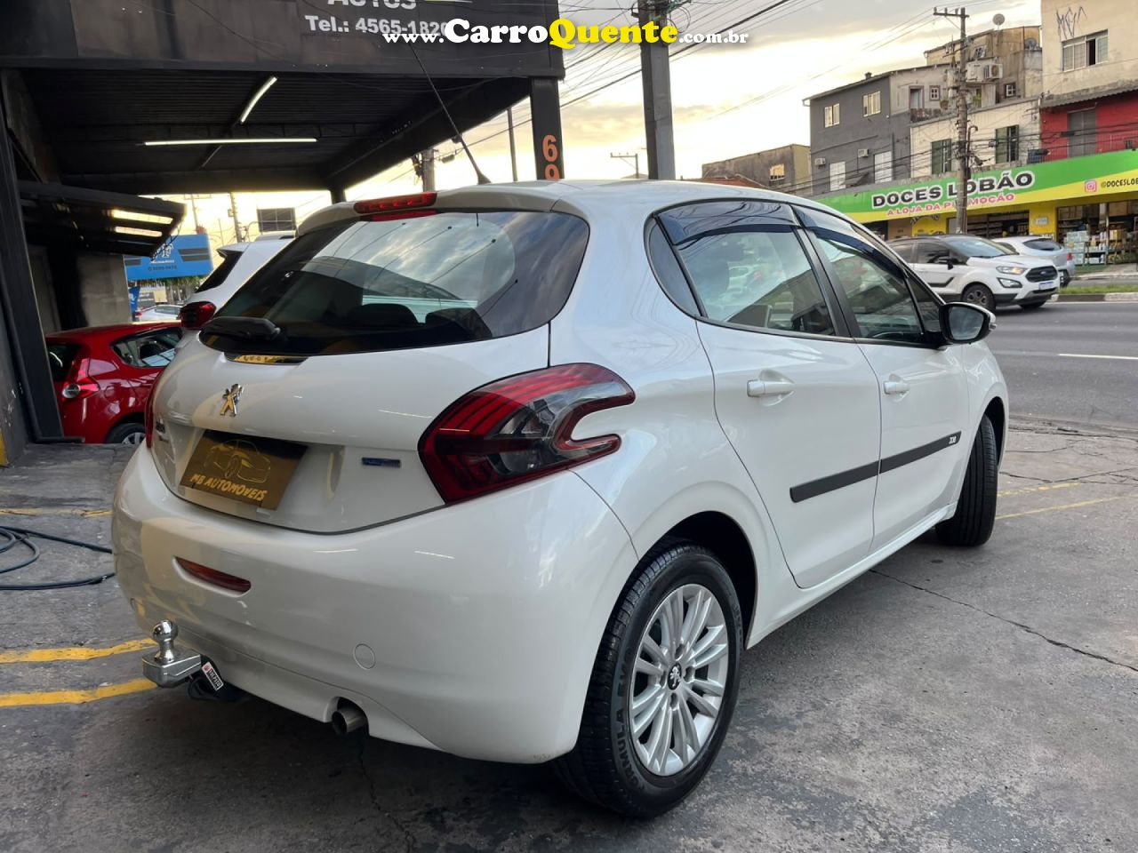 PEUGEOT   208 ACTIVE PACK 1.2 FLEX 12V 5P MEC.   PRATA 2018 1.2 FLEX - Loja