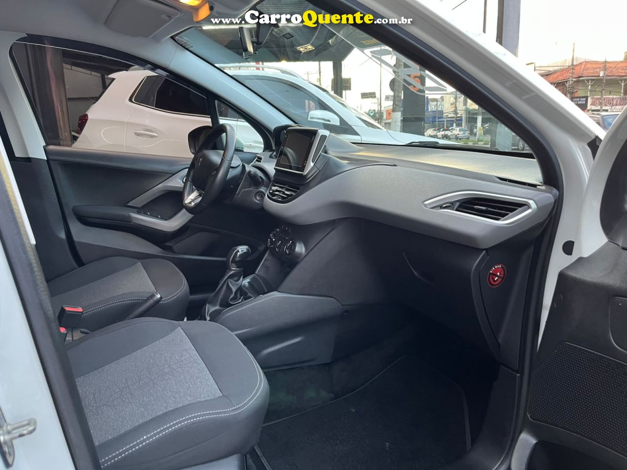 PEUGEOT   208 ACTIVE PACK 1.2 FLEX 12V 5P MEC.   PRATA 2018 1.2 FLEX - Loja